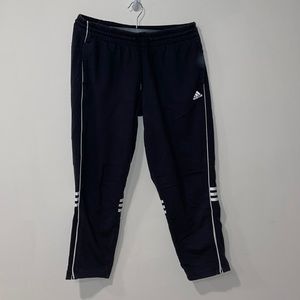 Adidas medium capris